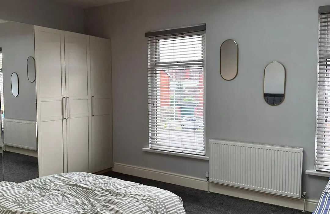 Room In Stockport Road-1