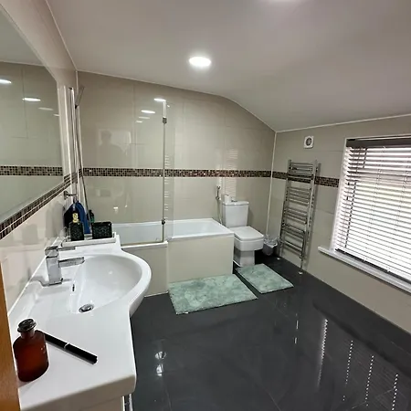 Room In Stockport Road-2